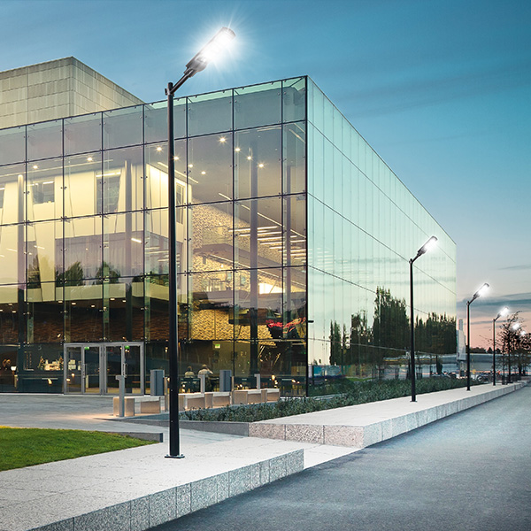 commercial solar street lights